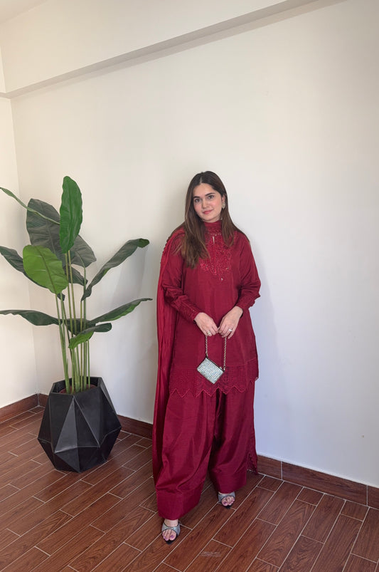 Umixed Reddish Berry Mehroon