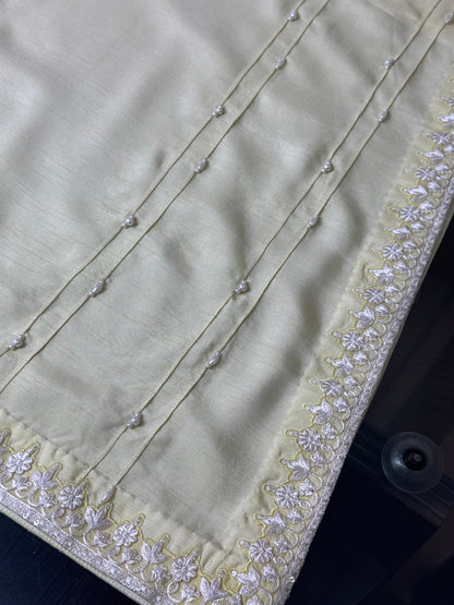 Butter Lime (hand embalished)