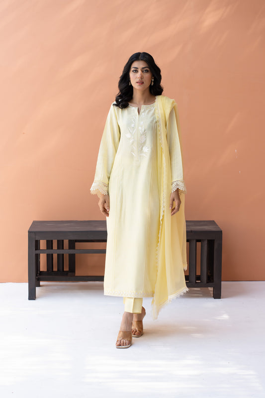 D1: Butter lime (Embroidered)