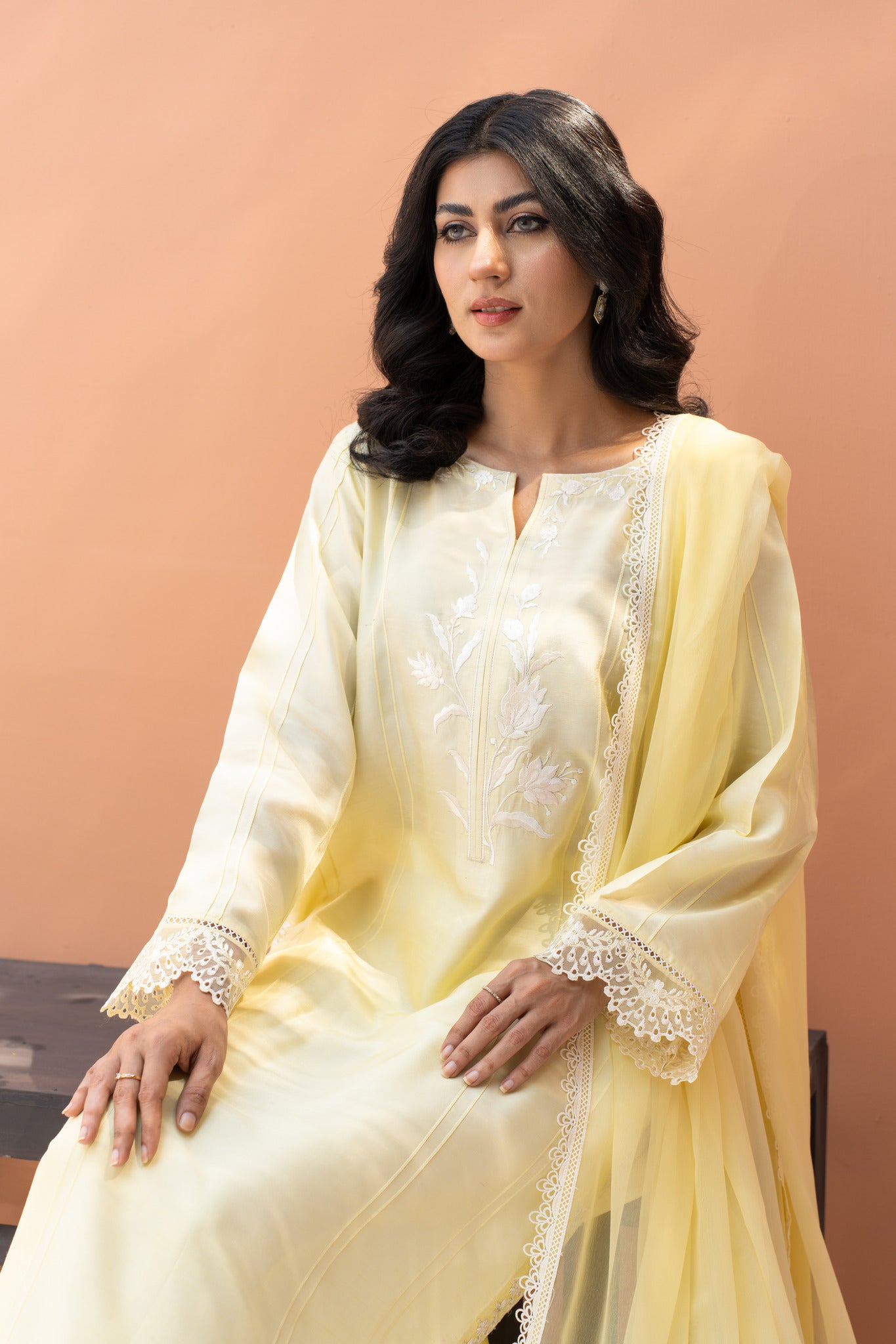 Butter lime (Embroidered)