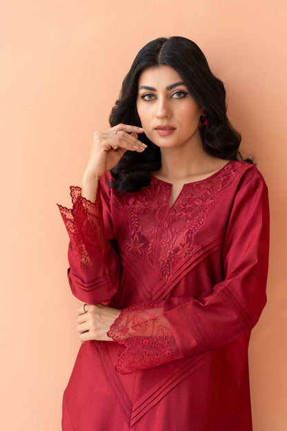 Unmixed Deep Solid Red