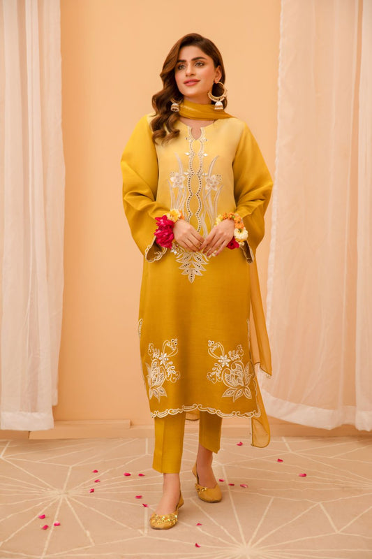 D3: Shades of mustard